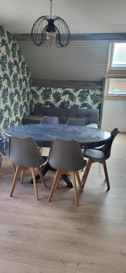 La Plante, Tendance Et Design Ornans Esterno foto